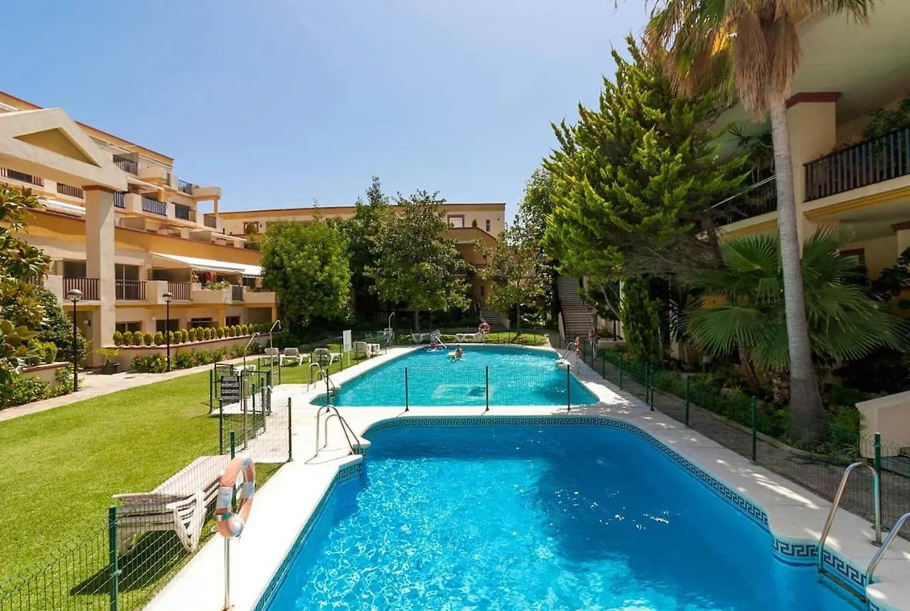 Oleholidays 226 Romana Playa Primera Linea De Mar Marbella 0*,